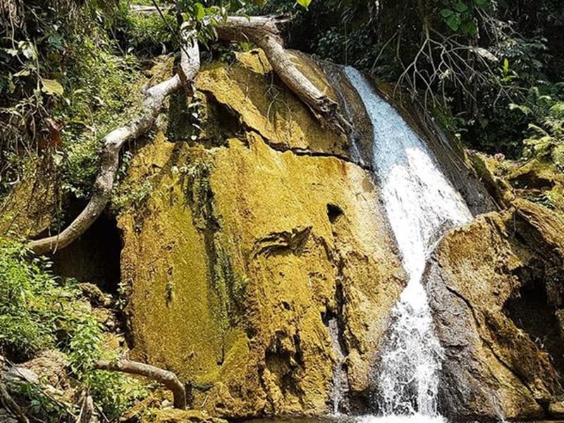 Trek to Tad Mok Waterfall