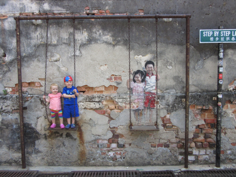 Family Street Art Tour By Trishaw
