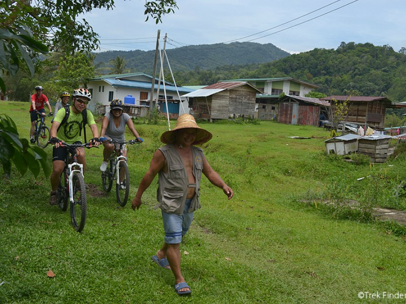 Kinabalu Village Cycling (Join in Tour)