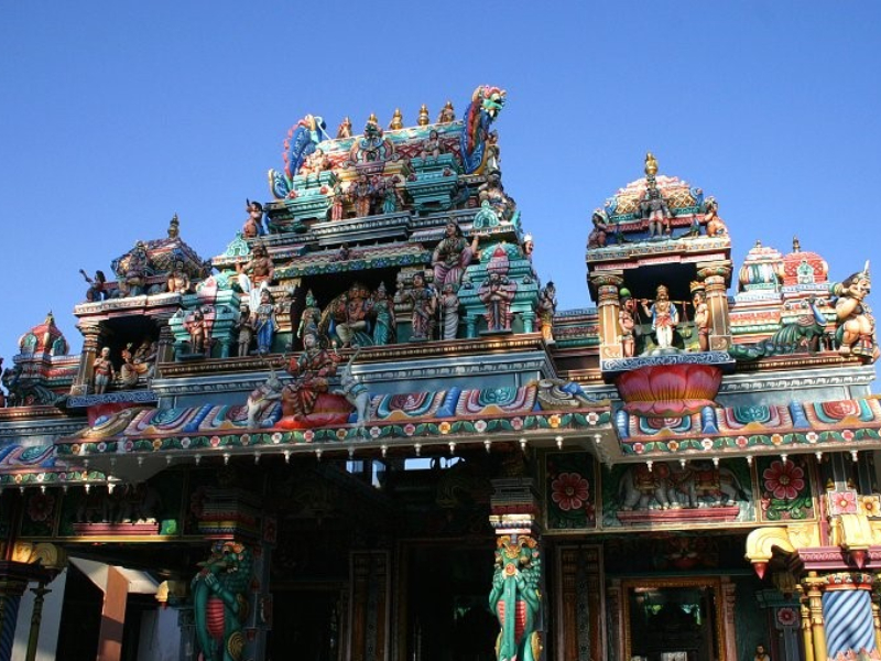 Ornate Temples,Spicy Cuisine & Exquisite Sarees of Penang