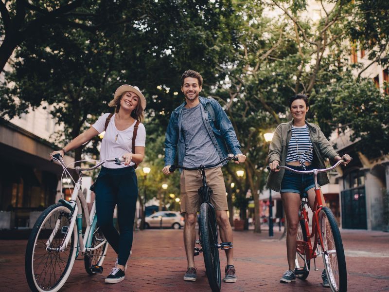 Standalone - Cycling Through the Hidden Medina