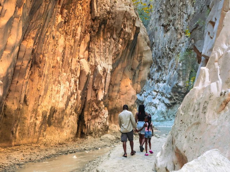 Dades Valley to Merzouga via Todra Gorge