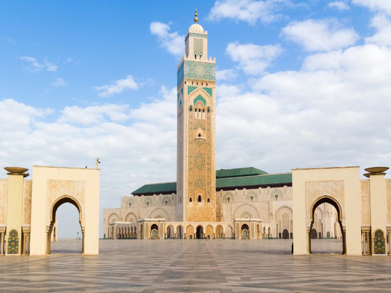 Overland - From Imperial Rabat to Modern Casablanca