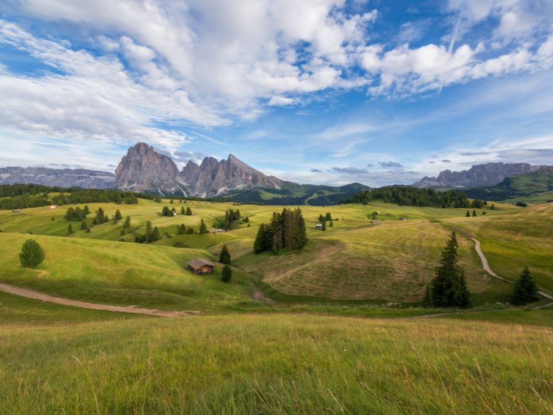 Overland - Trails of the Rif: Hiking Talassemtane