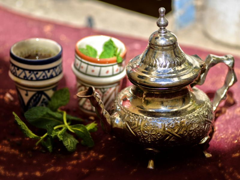 Standalone - Walking Marrakech Medina Insights