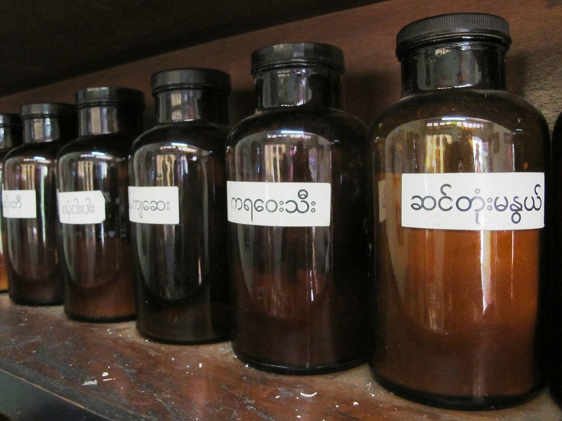 Traditional Medicine in Yangon