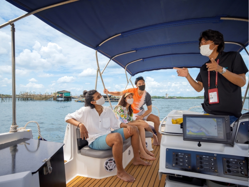 Singapore Boat Adventure