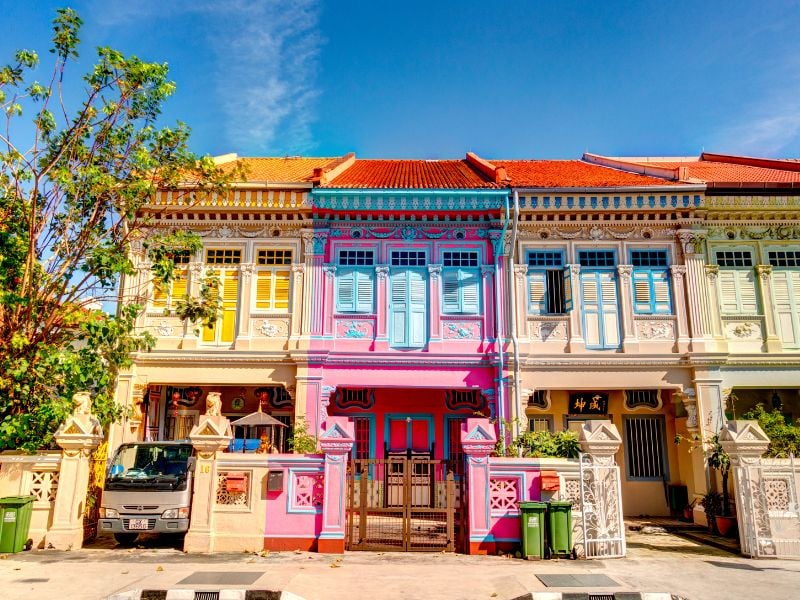 Vintage Vespa tour: Nonyas, Baba, and Peranakans