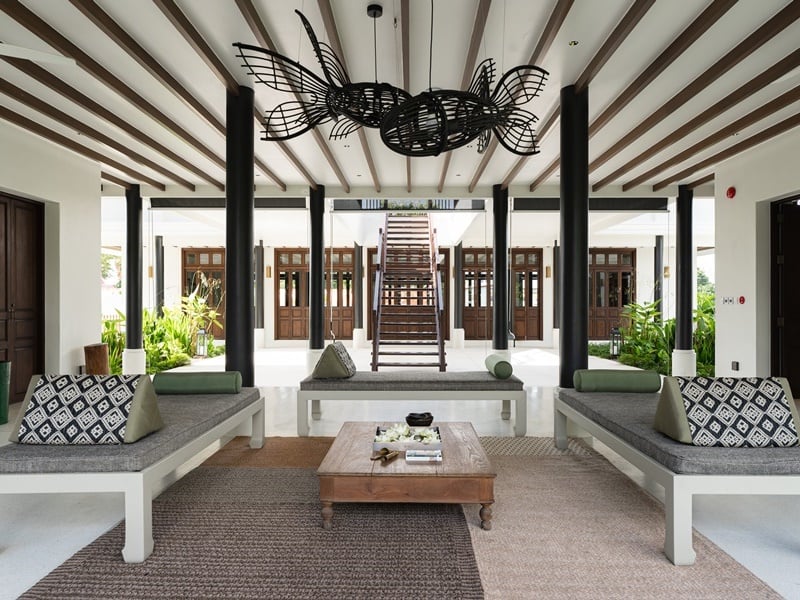 A River Escape to an Exclusive Thai Villa