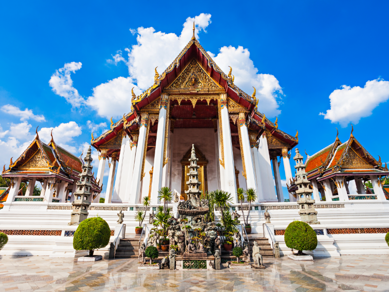 Around Temples by Electric Tuk Tuk
