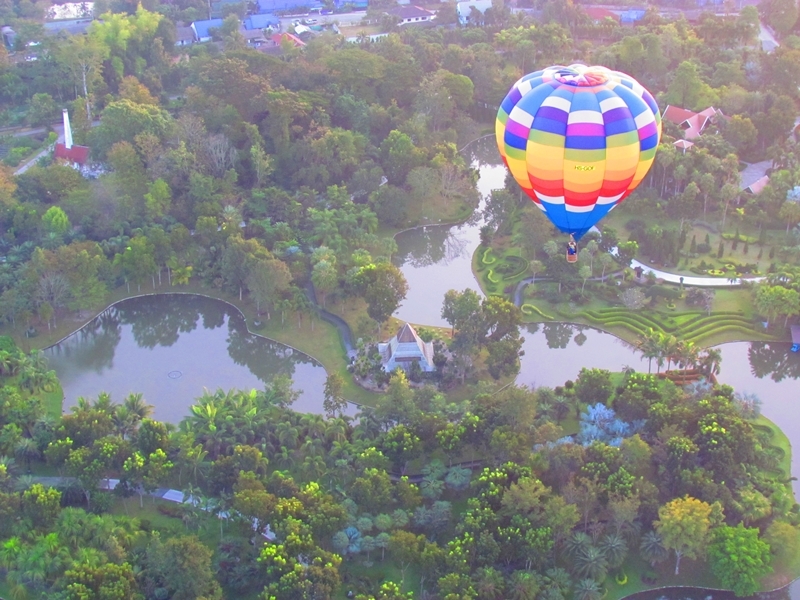 Balloons Over Chiang Mai