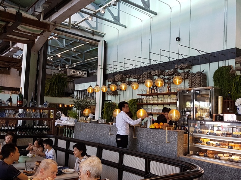 Iconic Temples of Bangkok by Night