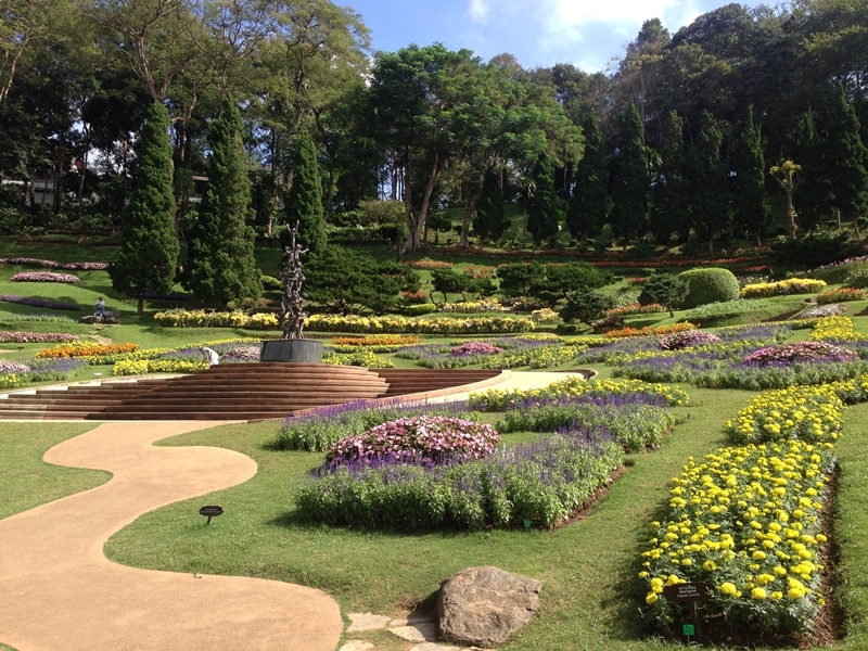 Doi Tung and The Golden Triangle (Pick up in City)