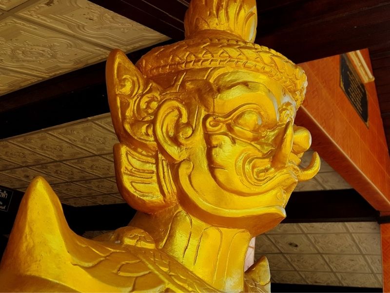 Local Temples & Traditional Market Town