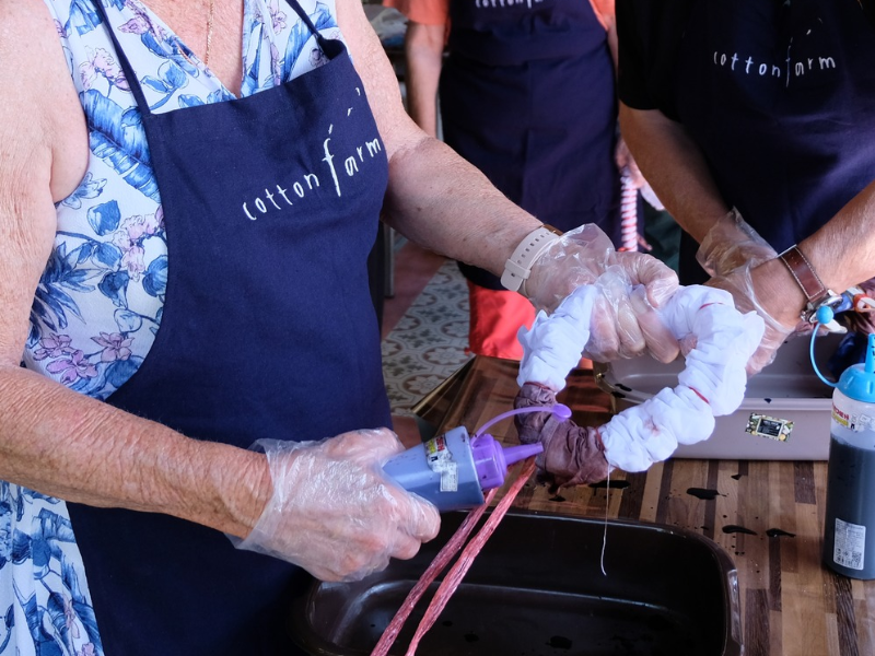 Handicraft Tie and Dye Art in Style