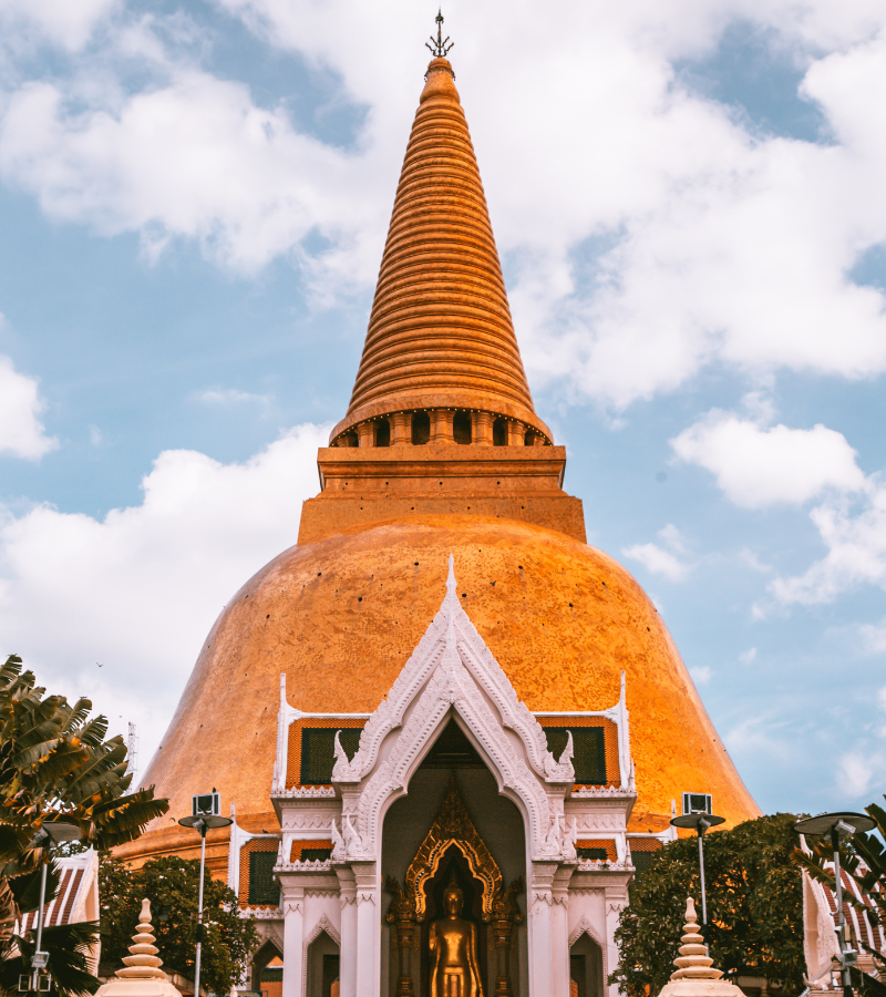 Nakhon Pathom Insight by Train