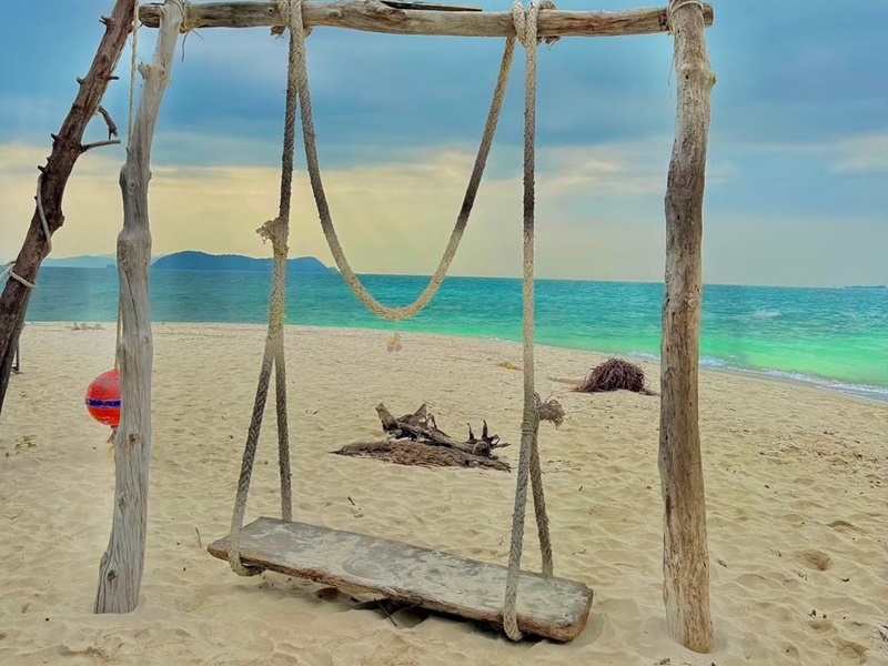 Koh Taen Exploration