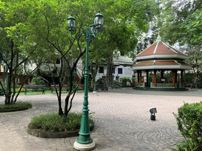 Urban Heritages Collide