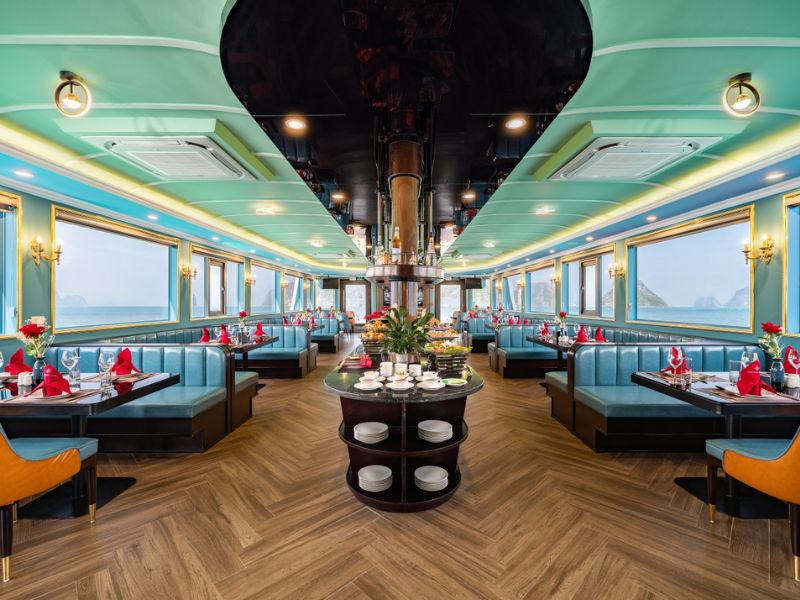 A Day Cruise Halong Bay (SIC)