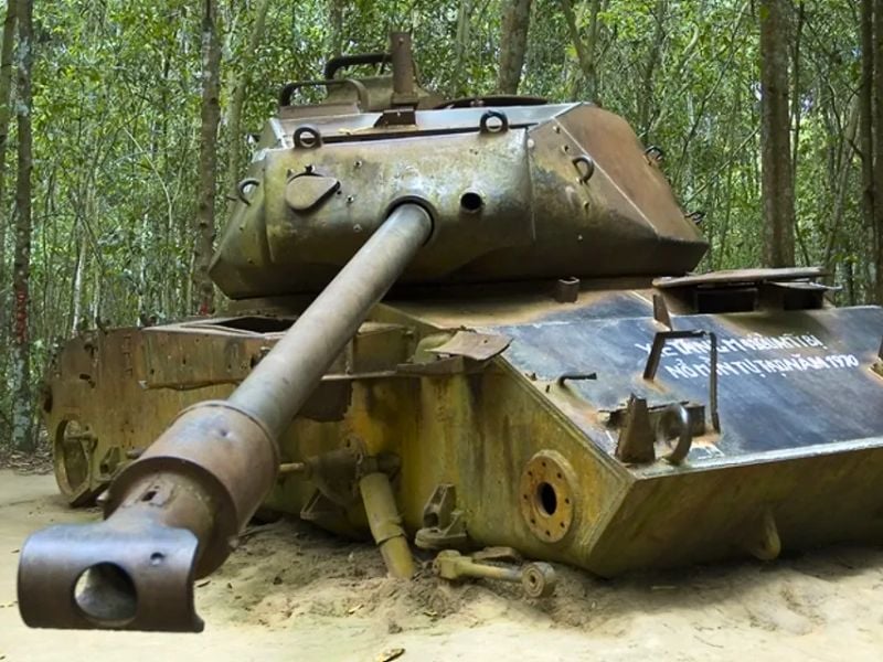 A Day Cu Chi Tunnels & Ho Chi Minh City