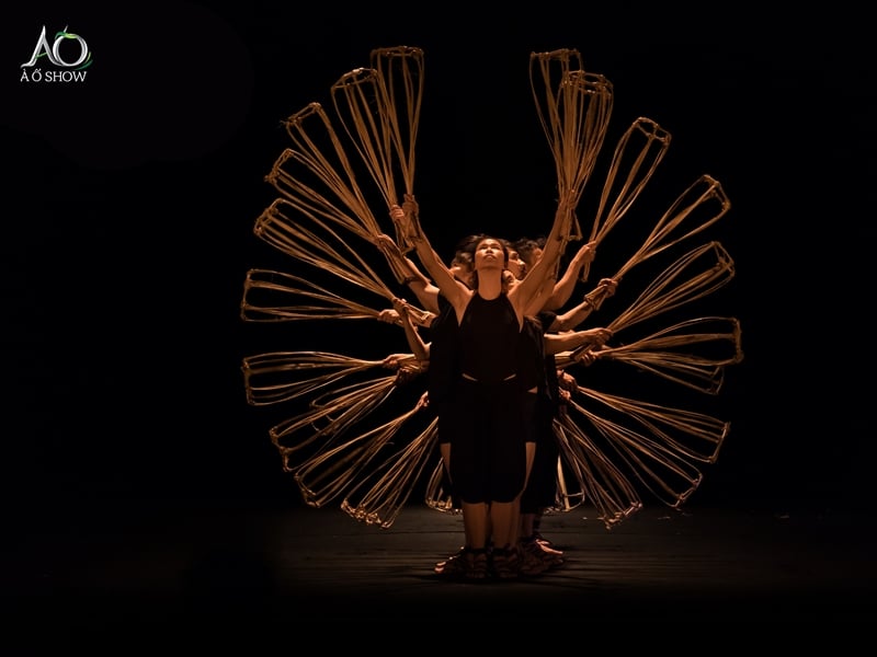 Cultural Show At The Saigon Opera House