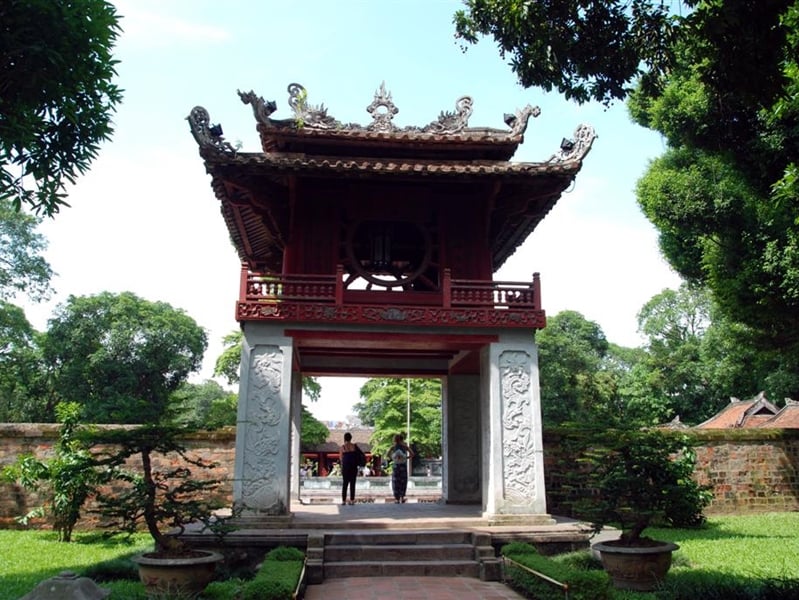 Half Day Charming & Historic Hanoi