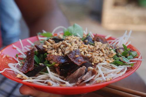 Hanoi Street Food Tour with Local Foodie (Private)