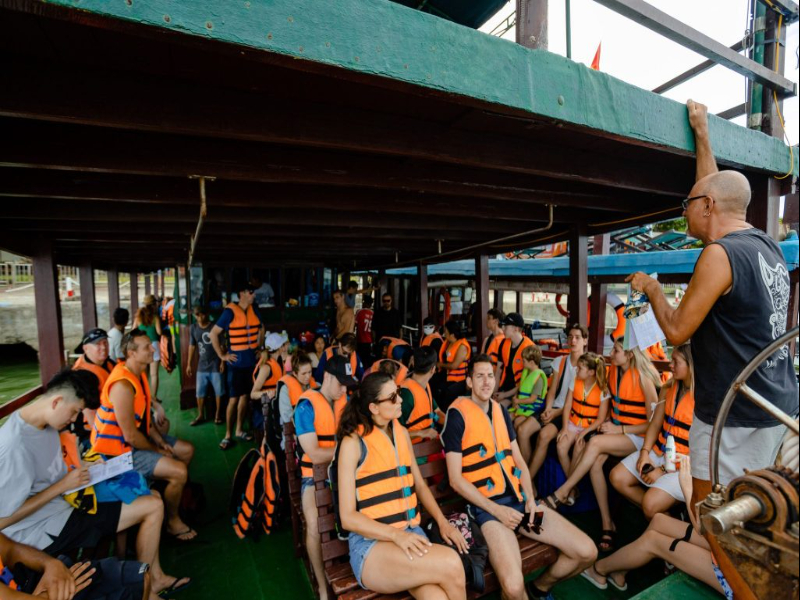 Explore Cham Island’s Underwaters (Join-In)