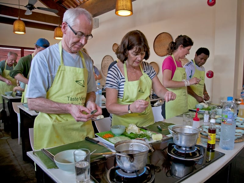 Half Day at The Market Cooking School (Join In)
