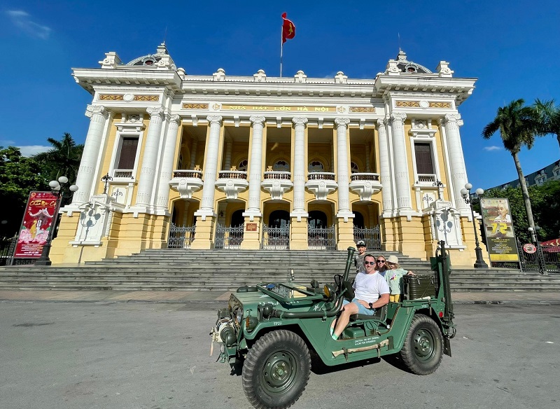 Hanoi’s Hidden Gems By Vintage Jeep