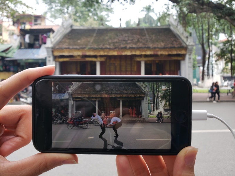 Insider’s Look into Hanoi’s Art Scene
