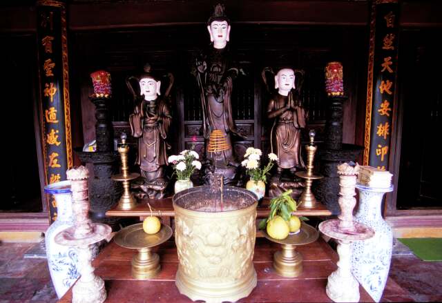 Perfume Pagoda Day Trip