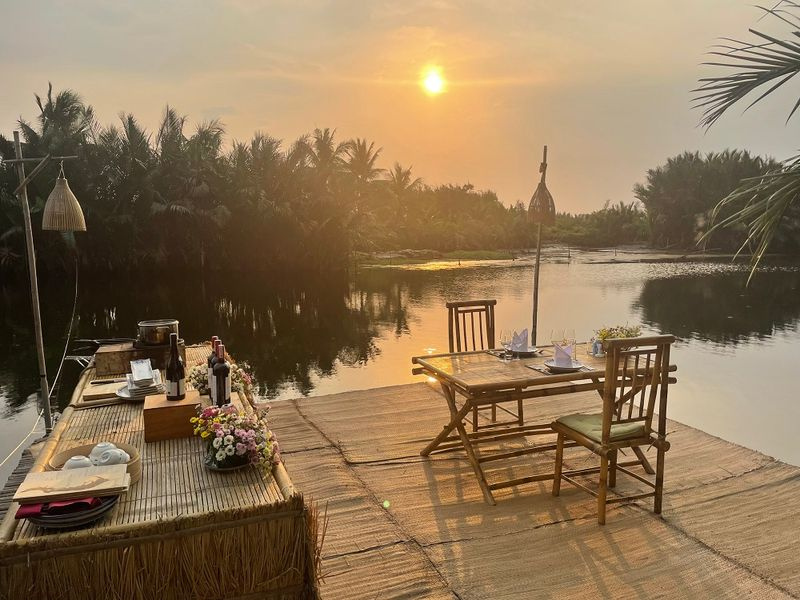 Riverside Serenity: Romantic Dinner on Bamboo Raft