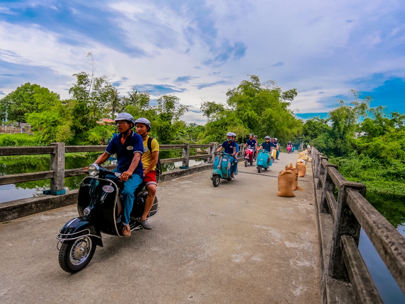 Rural Life Discovery in Hue by Vintage Vespa