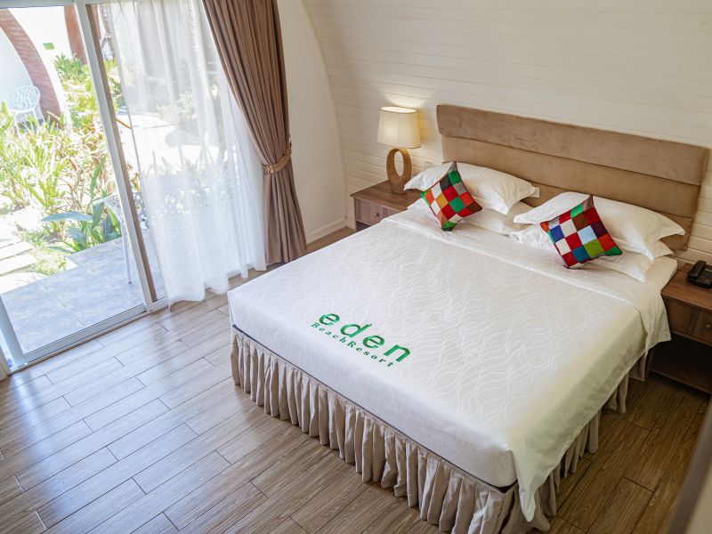 Eden Beach Resort