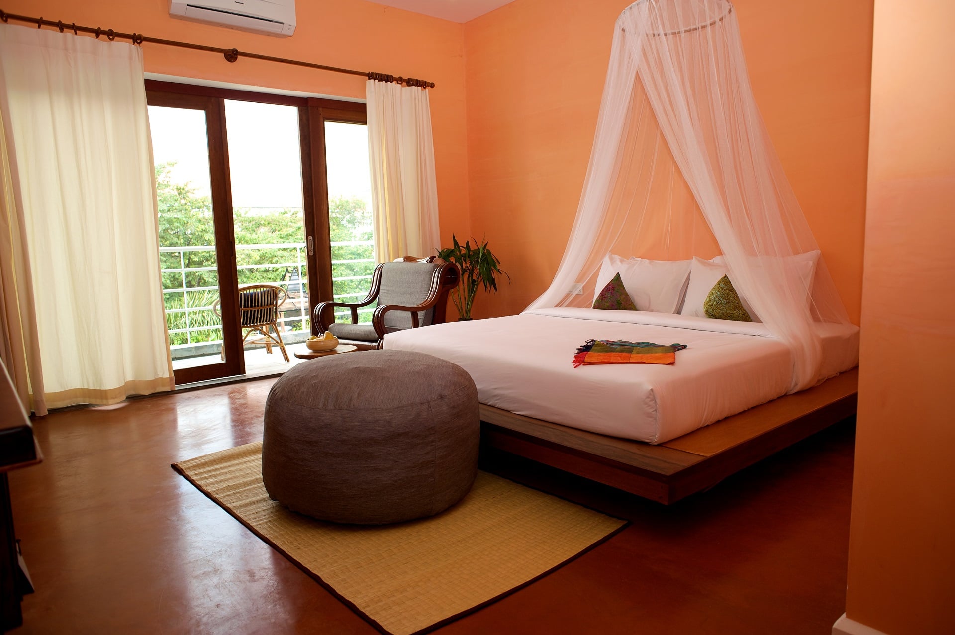 iRoHa Garden Hotel & Resort