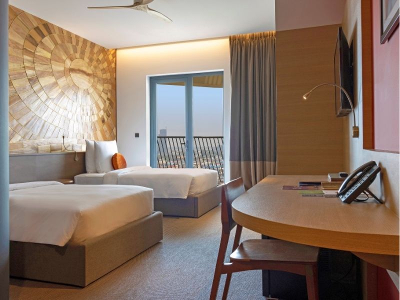 Sun & Moon Riverside Hotel