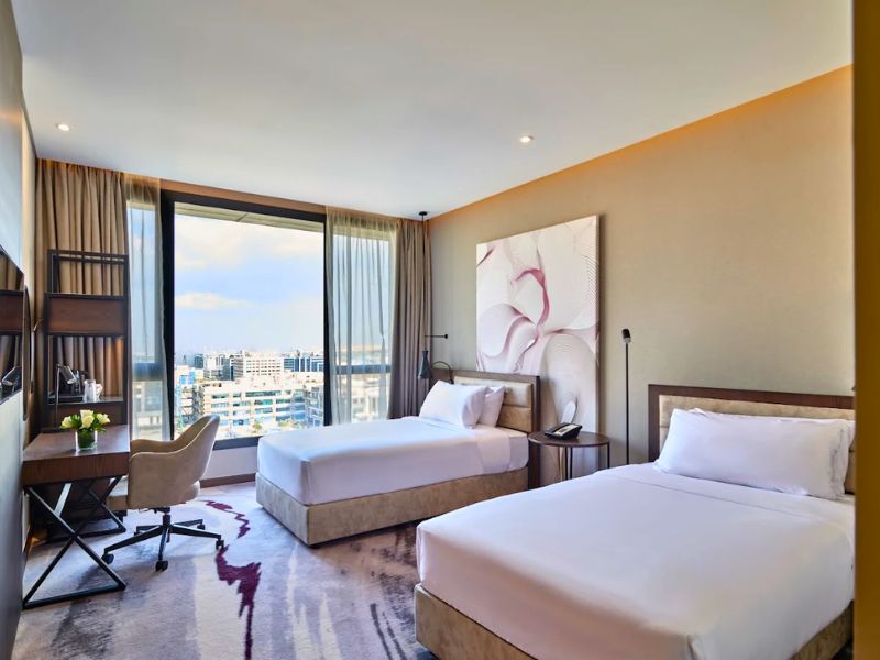 Crowne Plaza Arkan Hotel