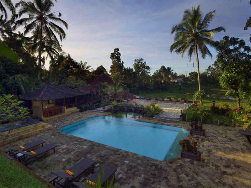 Cempaka Belimbing Villas