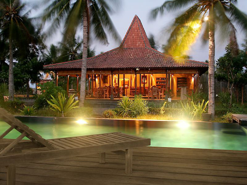 Desa Dunia Beda Beach Resort