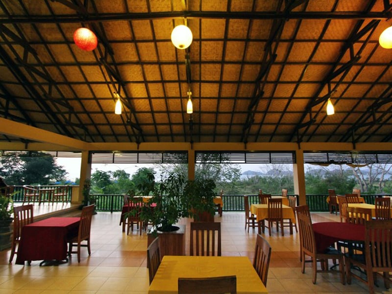 Puri Sari Beach Hotel