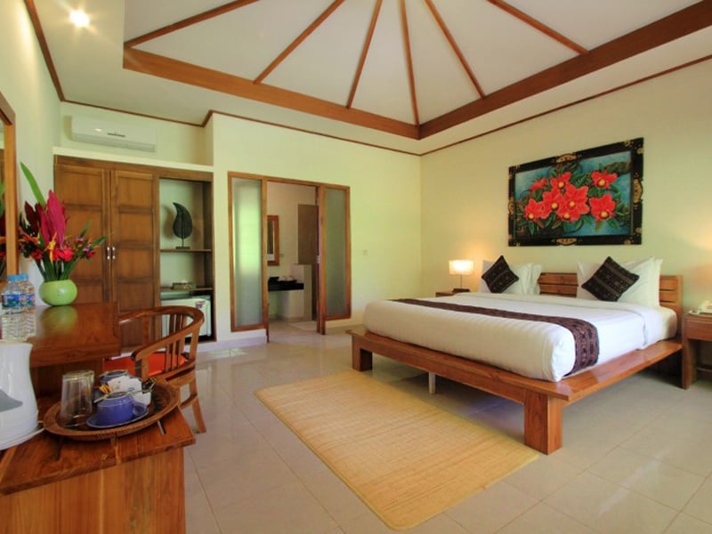 Puri Sari Beach Hotel