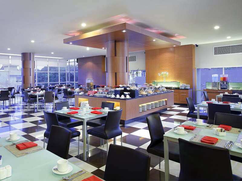 Santika Hotel Makassar