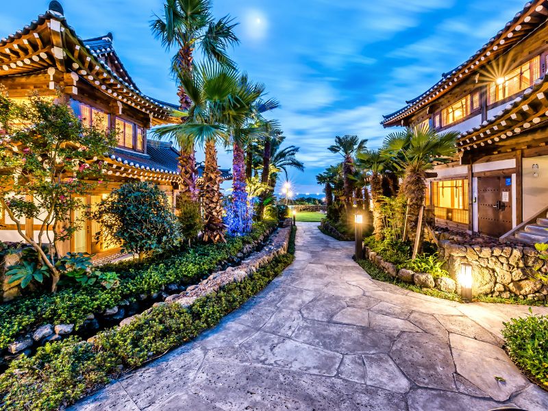 Hallagung Premium Hanok Hotel