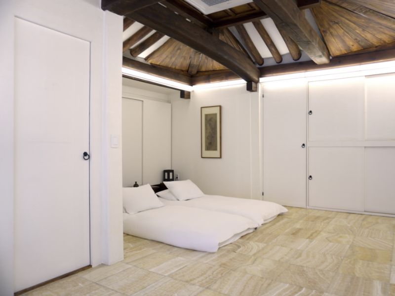 Haunjae Andong Hahoe (Giwa Hanok)