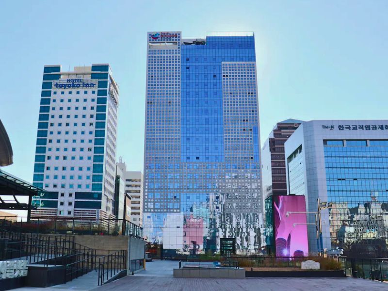 Ramada Encore by Wyndham Busan Station hotel