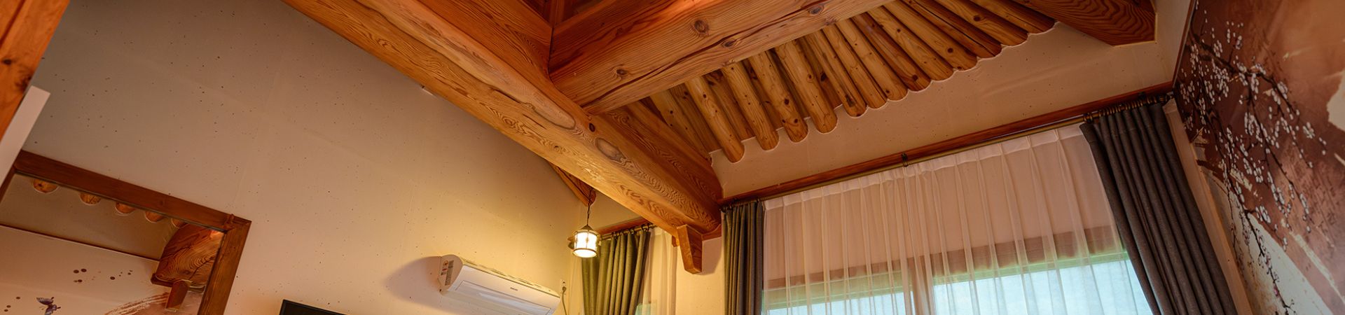 Image of Royal Jimil Hanok Hotel (Wangyijimil)