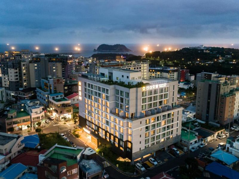 Shin Shin Hotel Cheonjiyeon