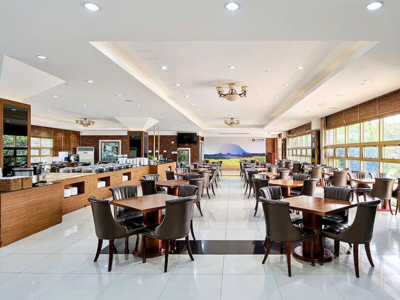 Shin Shin Hotel Jeju City