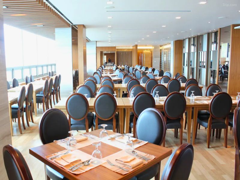 The Class 300 Hotel, Sokcho